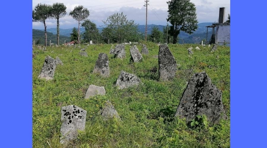 ORDU'DA 100 YILLIK KMSESZ TRABZONLULAR MEZARLII 