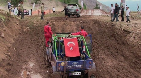 Artvin'de Off Road yarlar nefes kesti