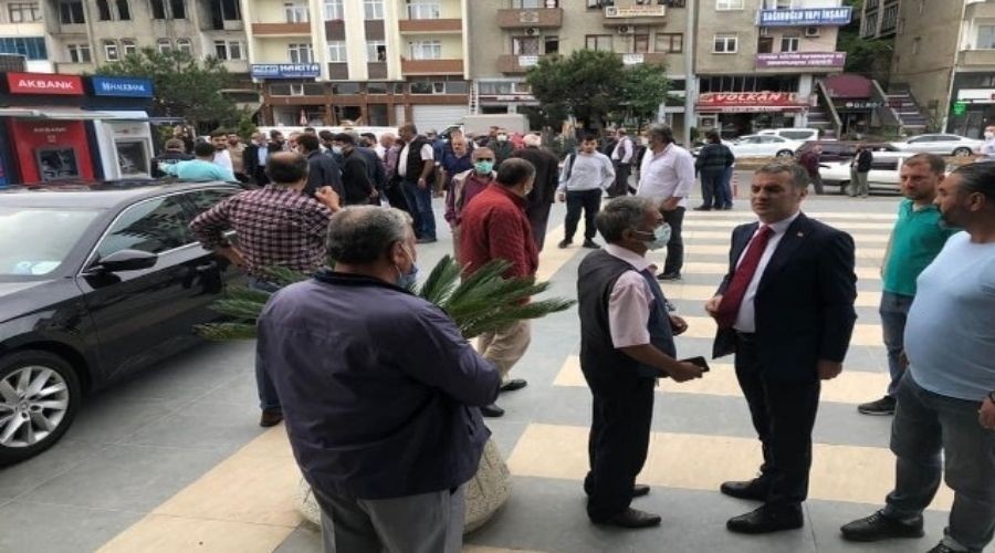 Yomra'da Belediye Bakan Byk'a silahl saldr