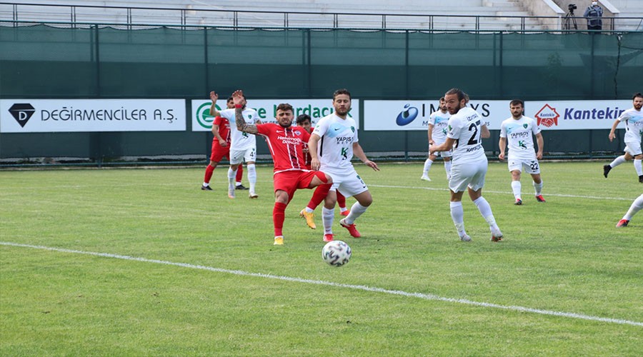 Celil Hekimolu, Hakem zgr Yankaya'ya Sert Eletirilerde Bulundu