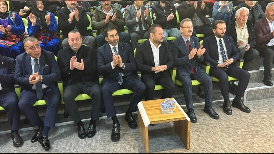 Bakan Erturul Doan alpazar'nda