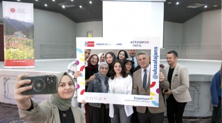 letiim Bakanl'ndan Medya Okuryazarl ve Dezenformasyon Etkinlii