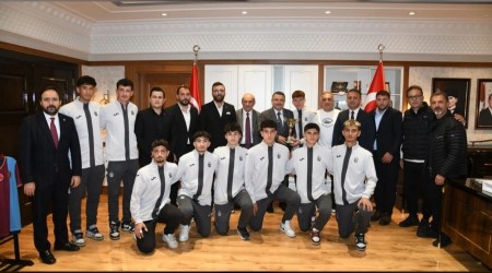 Trabzon ekibi Trkiye ampiyonu olmutu! " Trkiye'nin gelecei..."