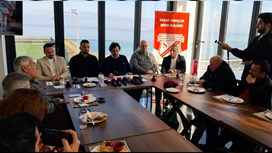 Sebat Gen�lik Spor'da �lk Yar� De�erlendirmesi