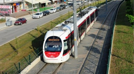 Trabzon'da hafif rayl sistem iin imzalar atlyor! Yolcu kapasitesi ne kadar olacak?