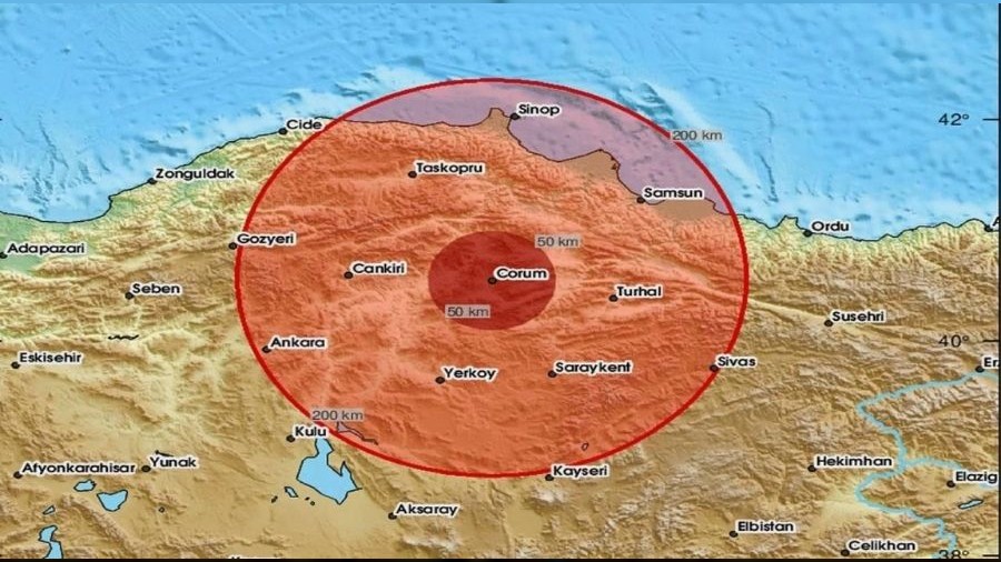 orum'da pe pee depremler sonras bir ilede okullar tatil edildi