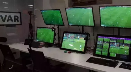 Kasmpaa - Trabzonspor ma VAR hakemleri belli oldu
