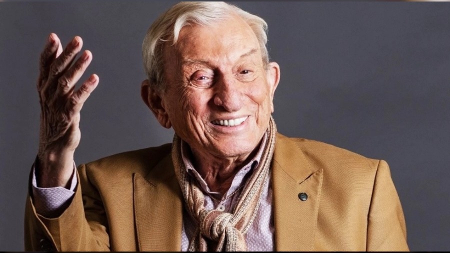 Usta İsim Hayatını Kaybetti