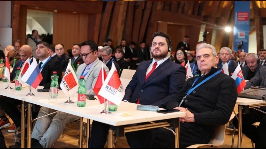 H�seyin Ba� Tarihi Kongreyi De�erlendirdi